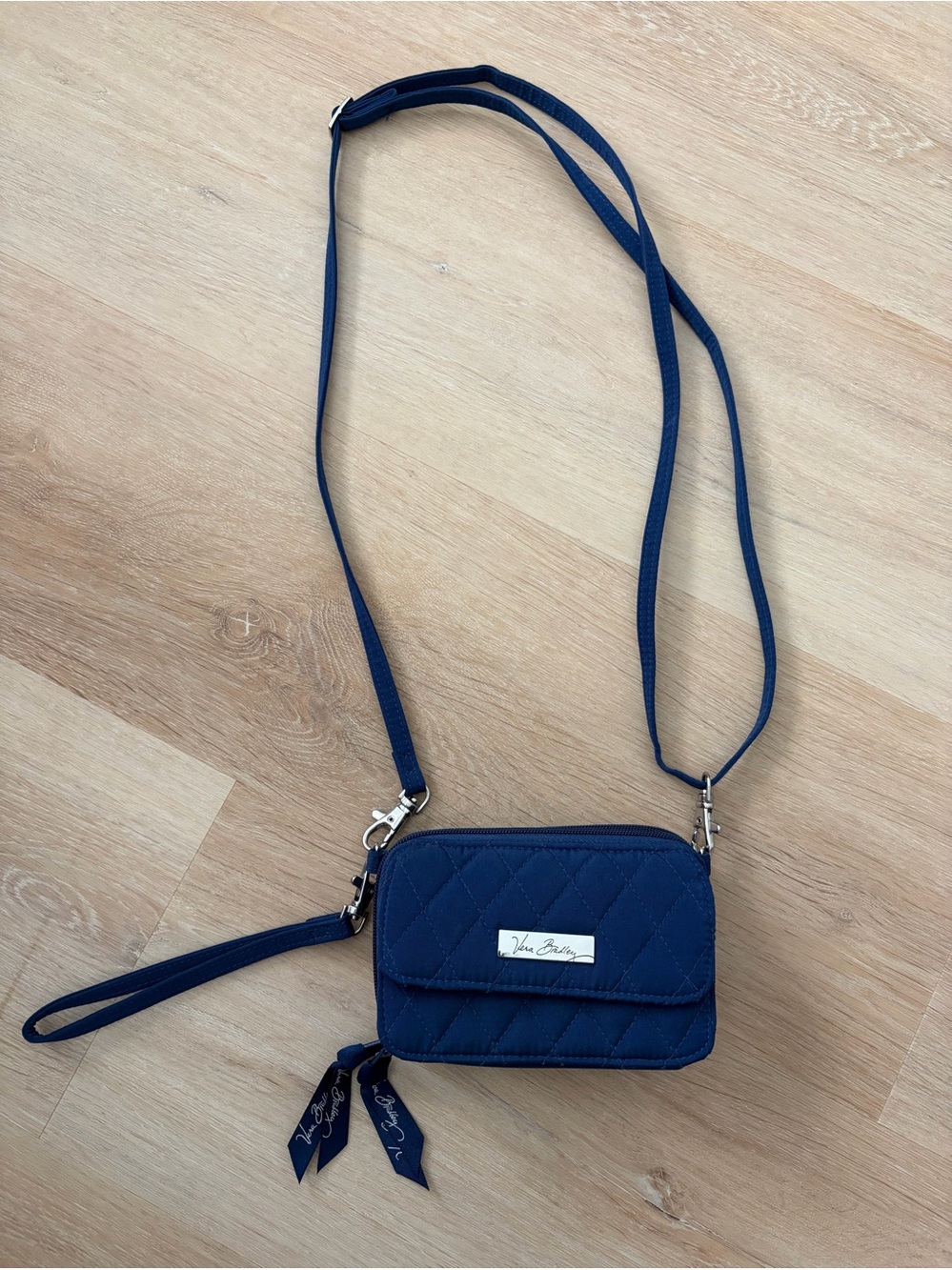 Vera Bradley Quilted Wallet w/Detachable Wristlet & Crossbody Strap